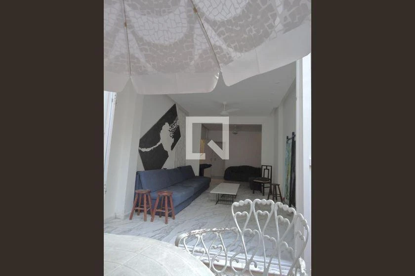 Furnished apartment with 4 bedrooms and 120 m² — photo 8