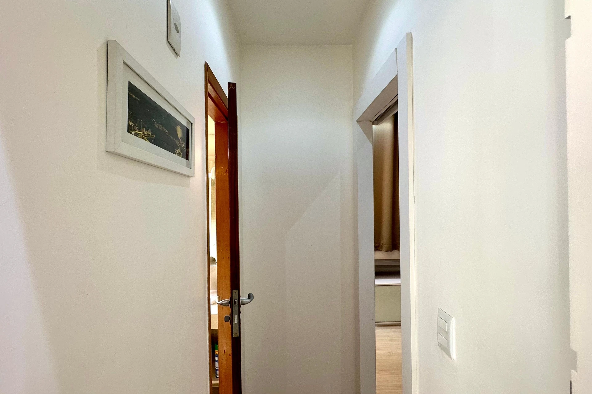 Apartamento mobiliado de 1 quarto com cozinha integrada — photo 26