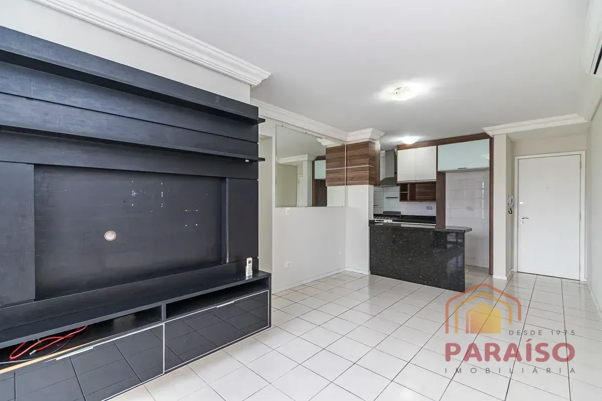 3-bedroom apartment with a home office — photo 3