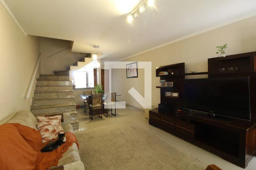 200 m² apartment with 3 en-suite bedrooms and balcony — photo 9