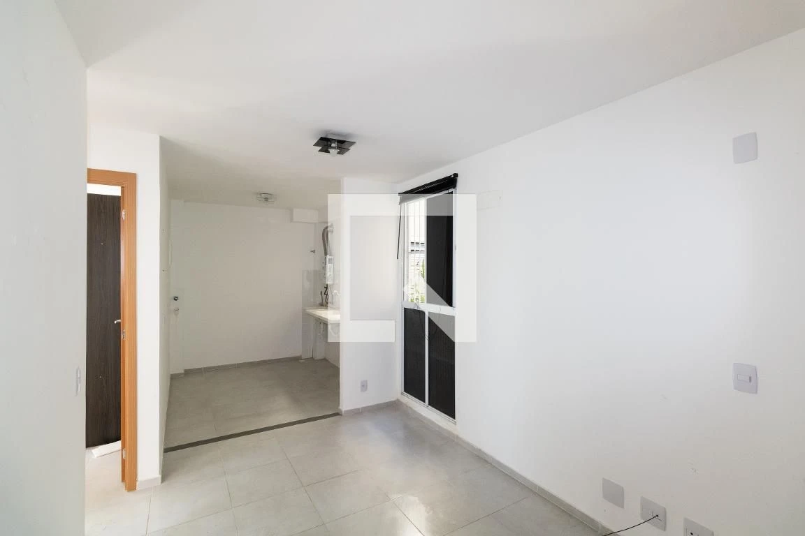 Unfurnished apartment with 2 bedrooms and 1 parking spot — photo 46