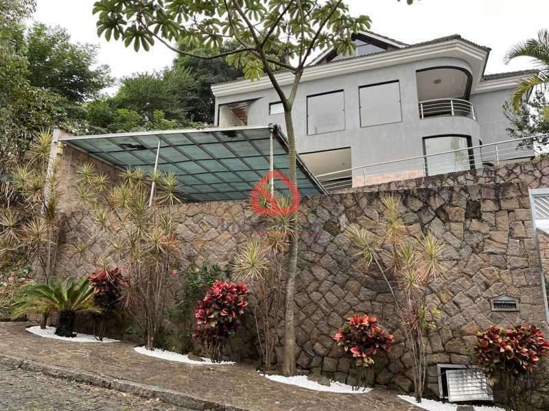 600 m² house with 3 suites and 7 bathrooms — photo 21