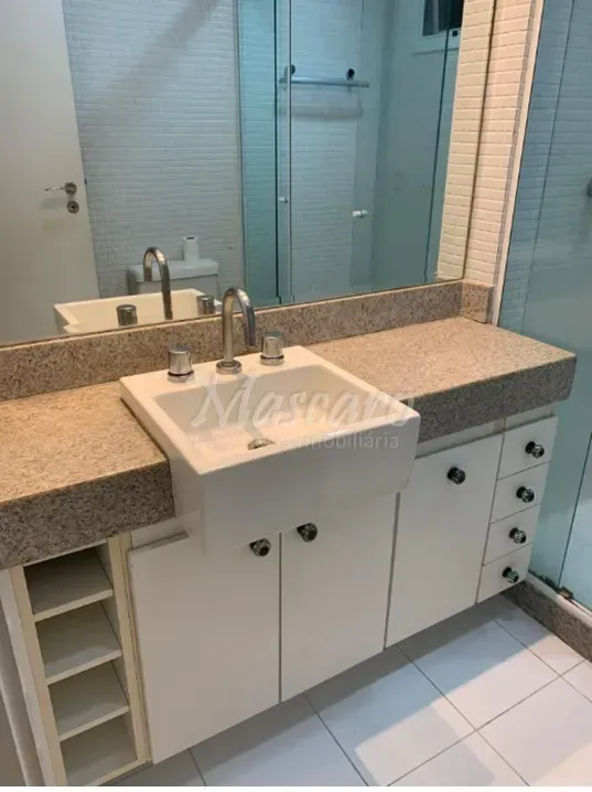 Furnished apartment with 3 bedrooms and a separate kitchen — photo 11