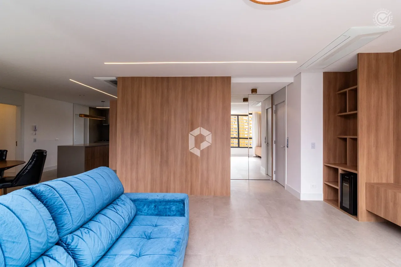 3-bedroom apartment with 3 en-suite bathrooms and 245 m² — photo 3