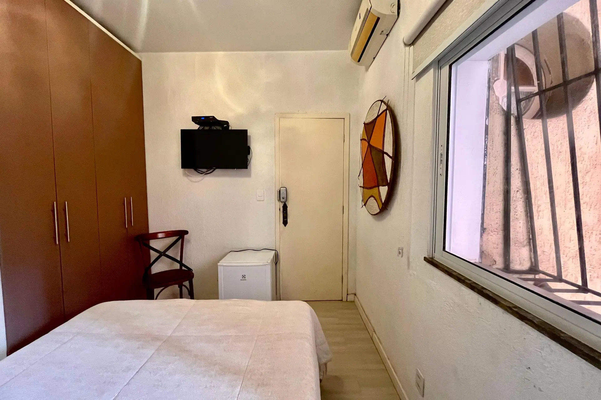 Furnished house with a separate kitchen and balcony — photo 4
