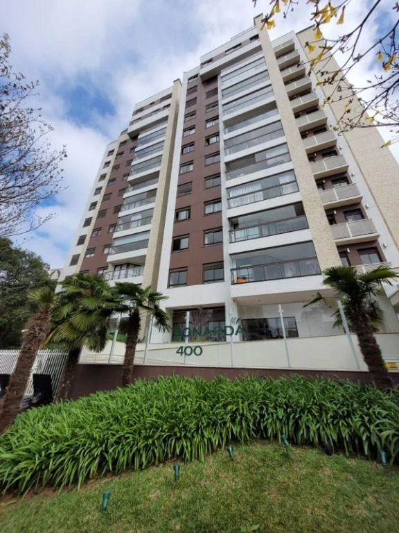 3-bedroom apartment with a park view — photo 43