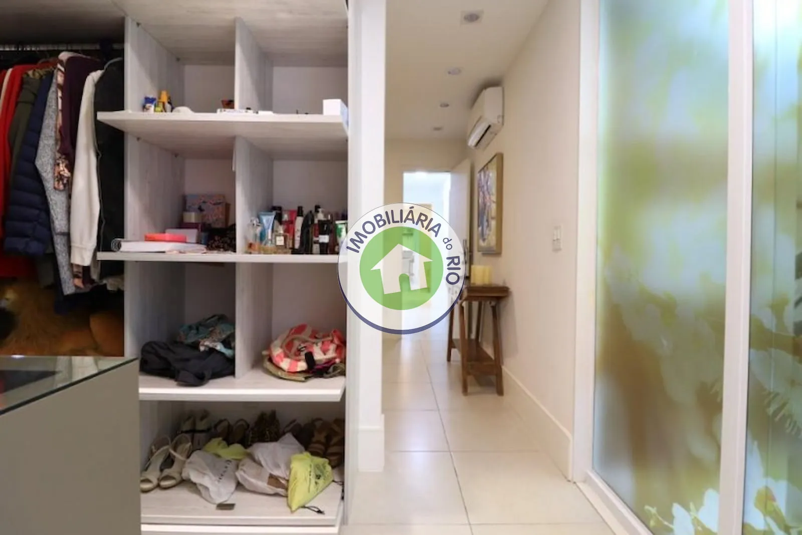 Apartamento mobiliado com 4 quartos e 350 m² — photo 48