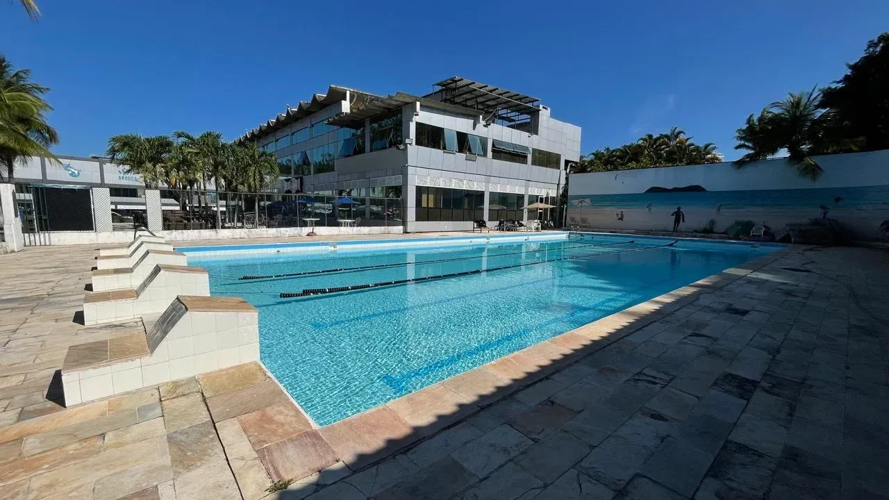 5-bedroom house on the 2nd floor with 865 m² and garden