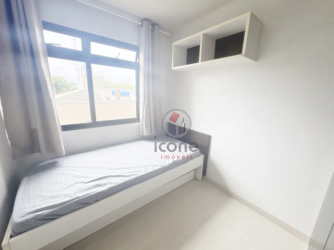 Home office in a 2-bedroom apartment, 52 m² — photo 7