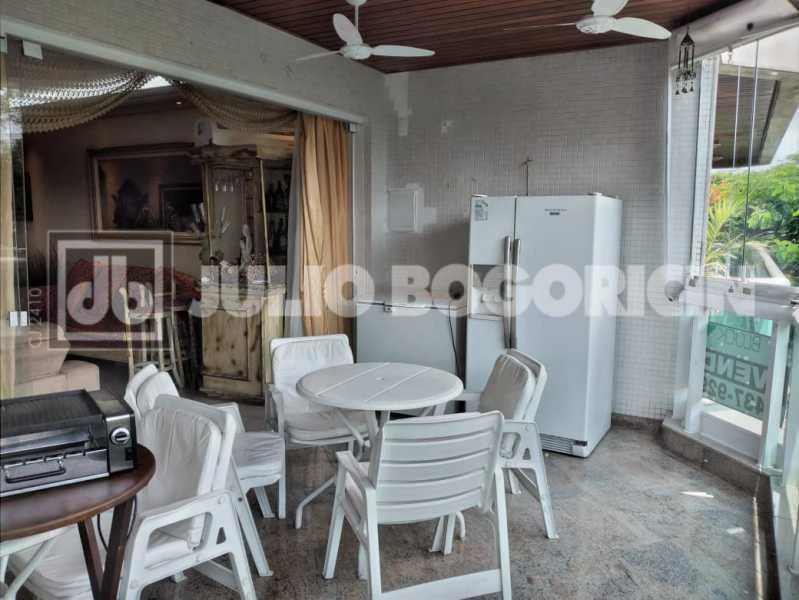 Apartamento amueblado de 4 dormitorios y 229 m² — photo 22