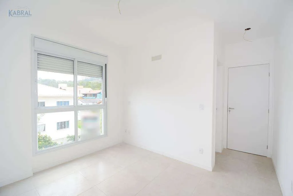Furnished 81 m² apartment with 3 bedrooms and a suite — photo 28