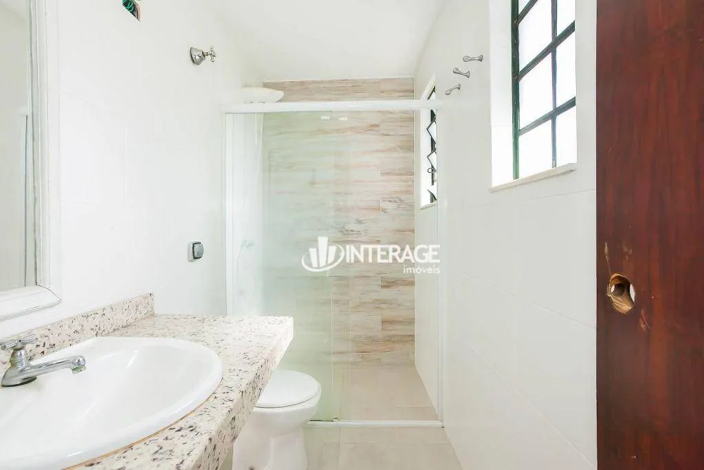 Furnished house with 5 bedrooms and a private BBQ area — photo 14