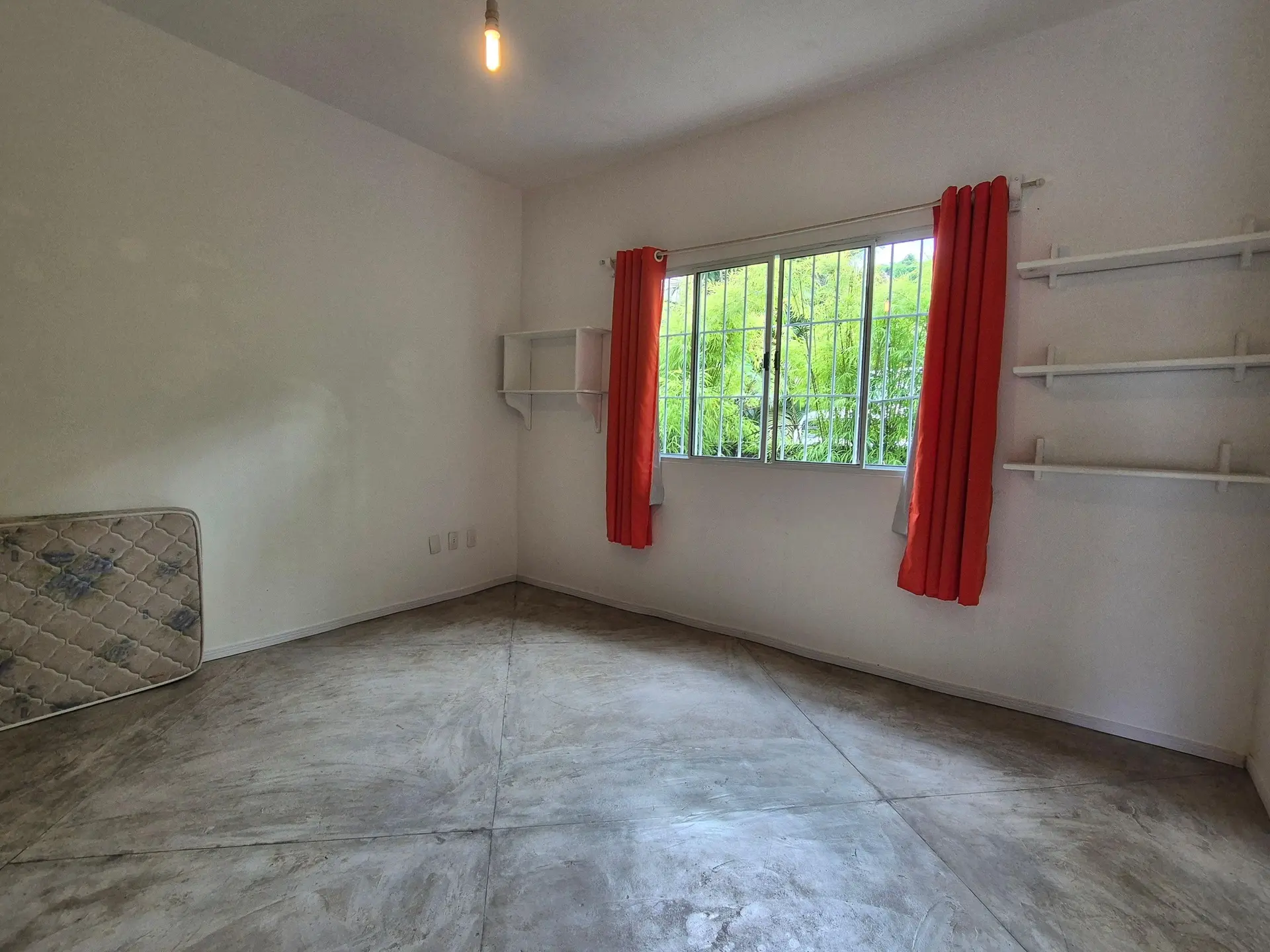 Condominium house to rent with 3 bedrooms and a suite — photo 9