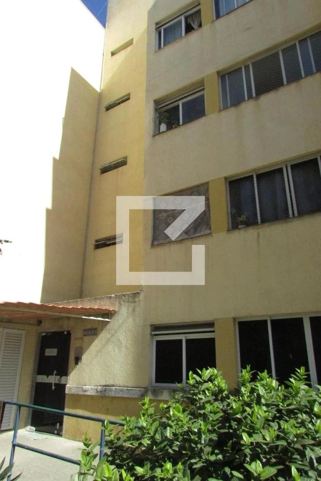 Unfurnished 2-bedroom apartment with 1 parking space — photo 61