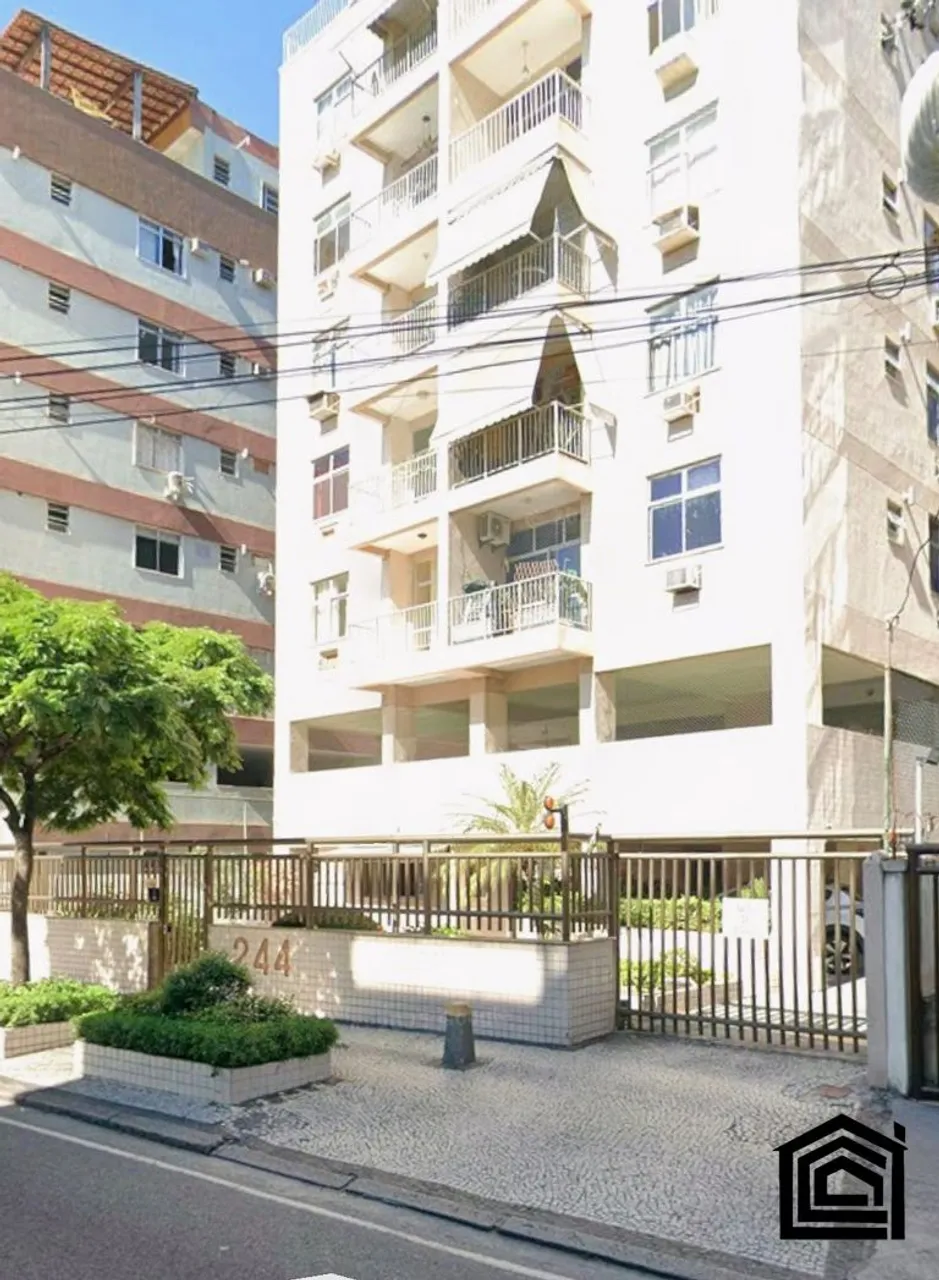 2-bedroom apartment with 2 bathrooms and balcony — photo 16
