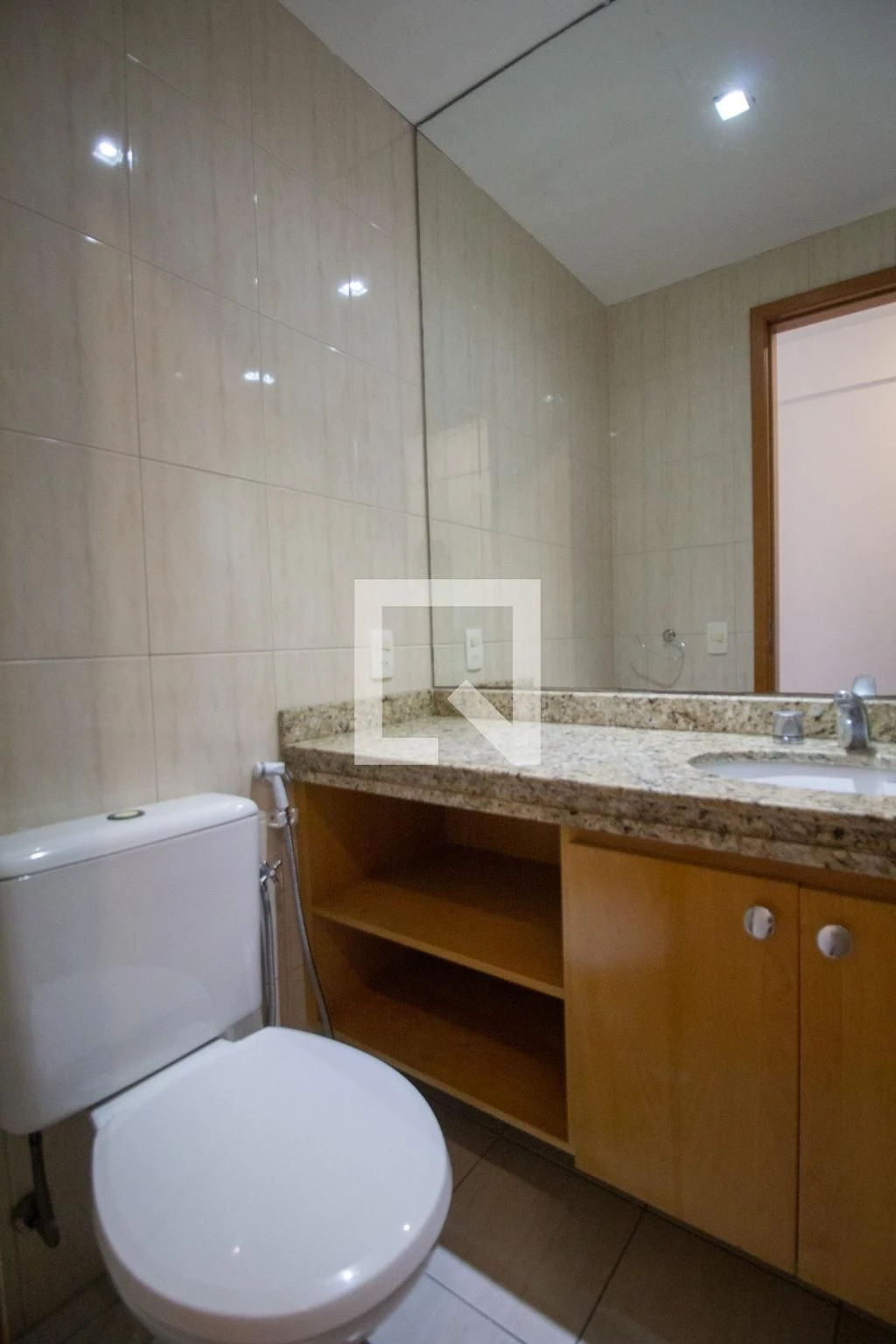 Apartamento com 4 suítes e varanda envidraçada — photo 39