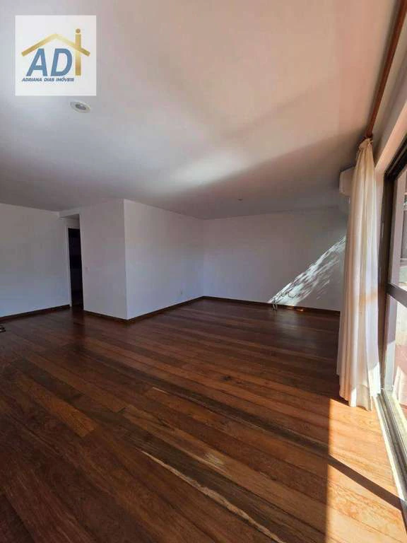 Apartamento de 142 m² com 3 quartos e cozinha fechada — photo 4