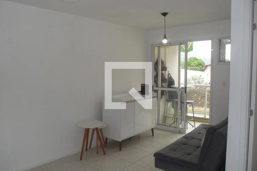 Apartamento para aluguel com 3 quartos e 75 m² — photo 2