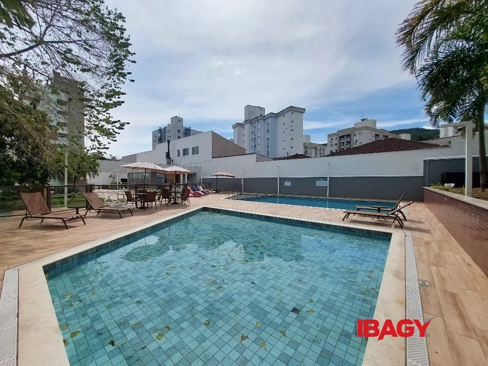 Apartment, 76 m², with a grill on the balcony — photo 31