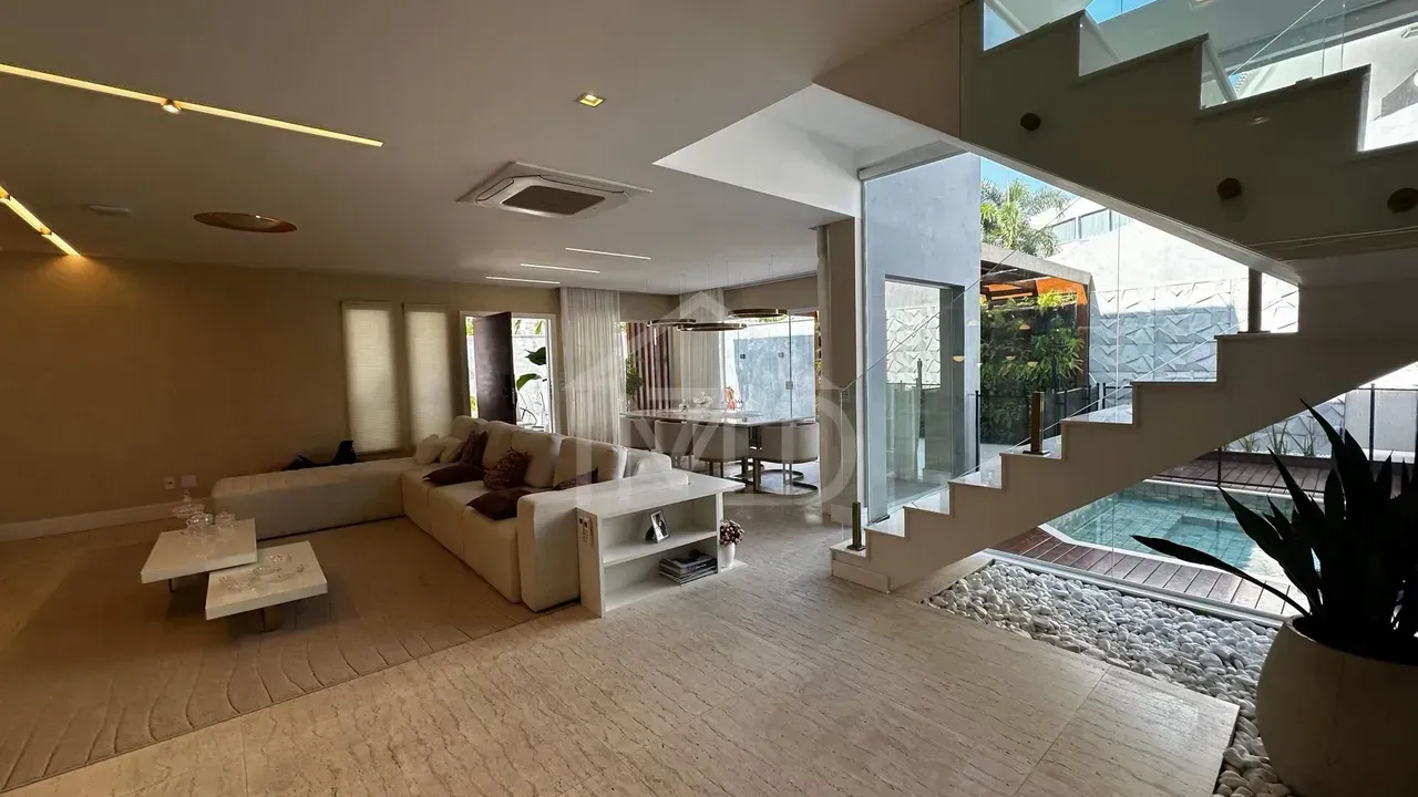 Furnished house with 4 bedrooms and 5 baths, 400 m² — photo 4