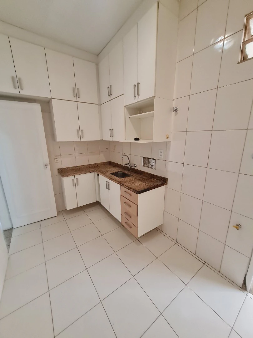 100 m² apartment with 3 bedrooms and an extra room — photo 12