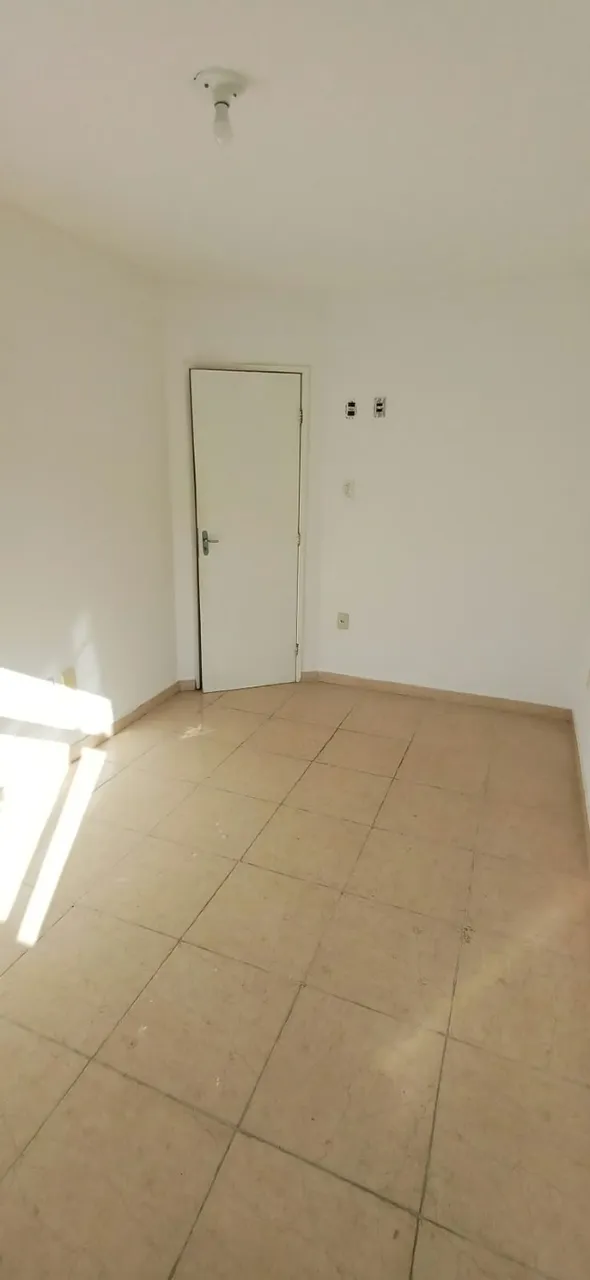 Apartamento com 2 quartos e 2 banheiros com box de vidro — photo 10