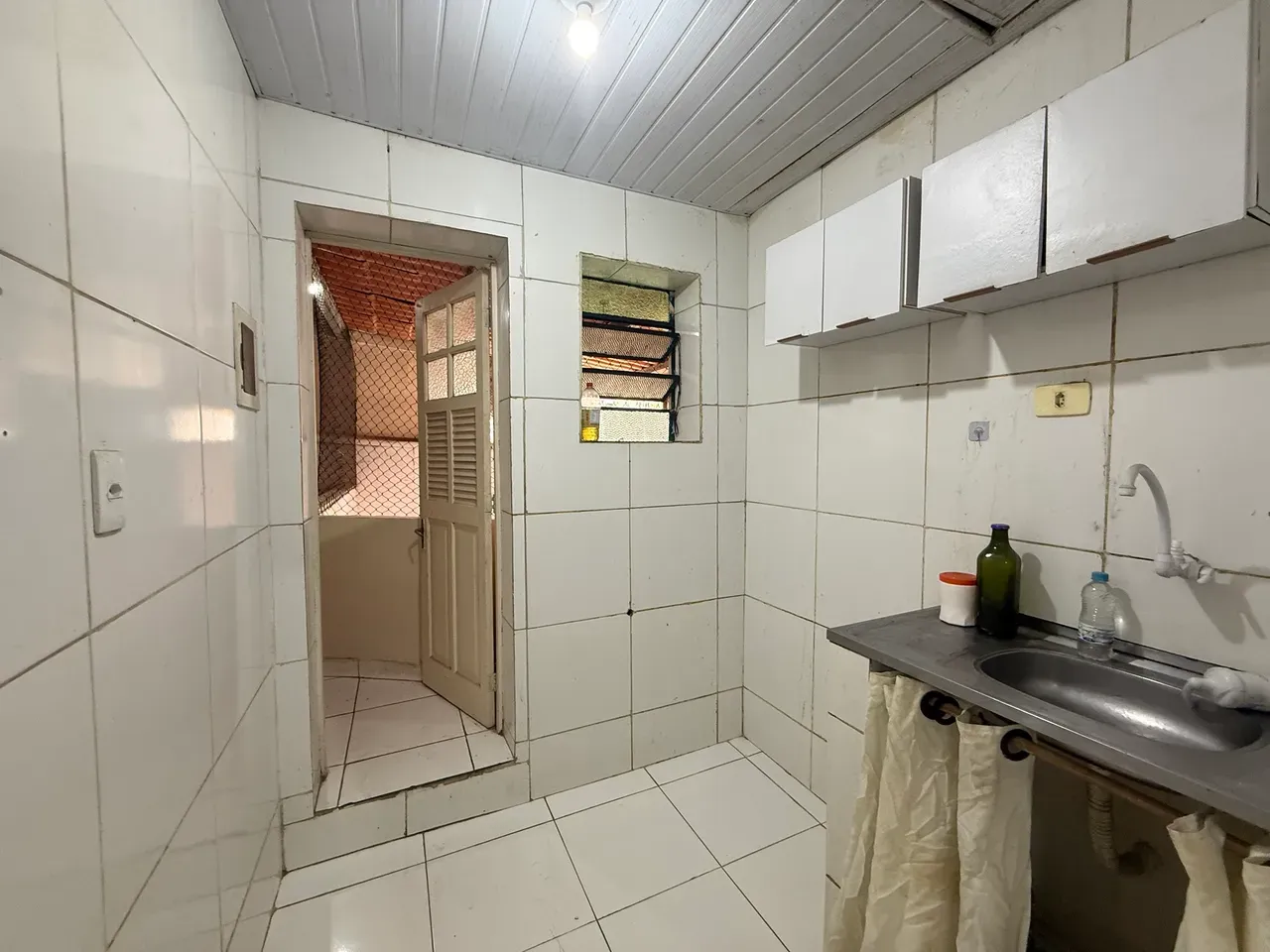 2-bedroom apartment with a walk-in closet — photo 3