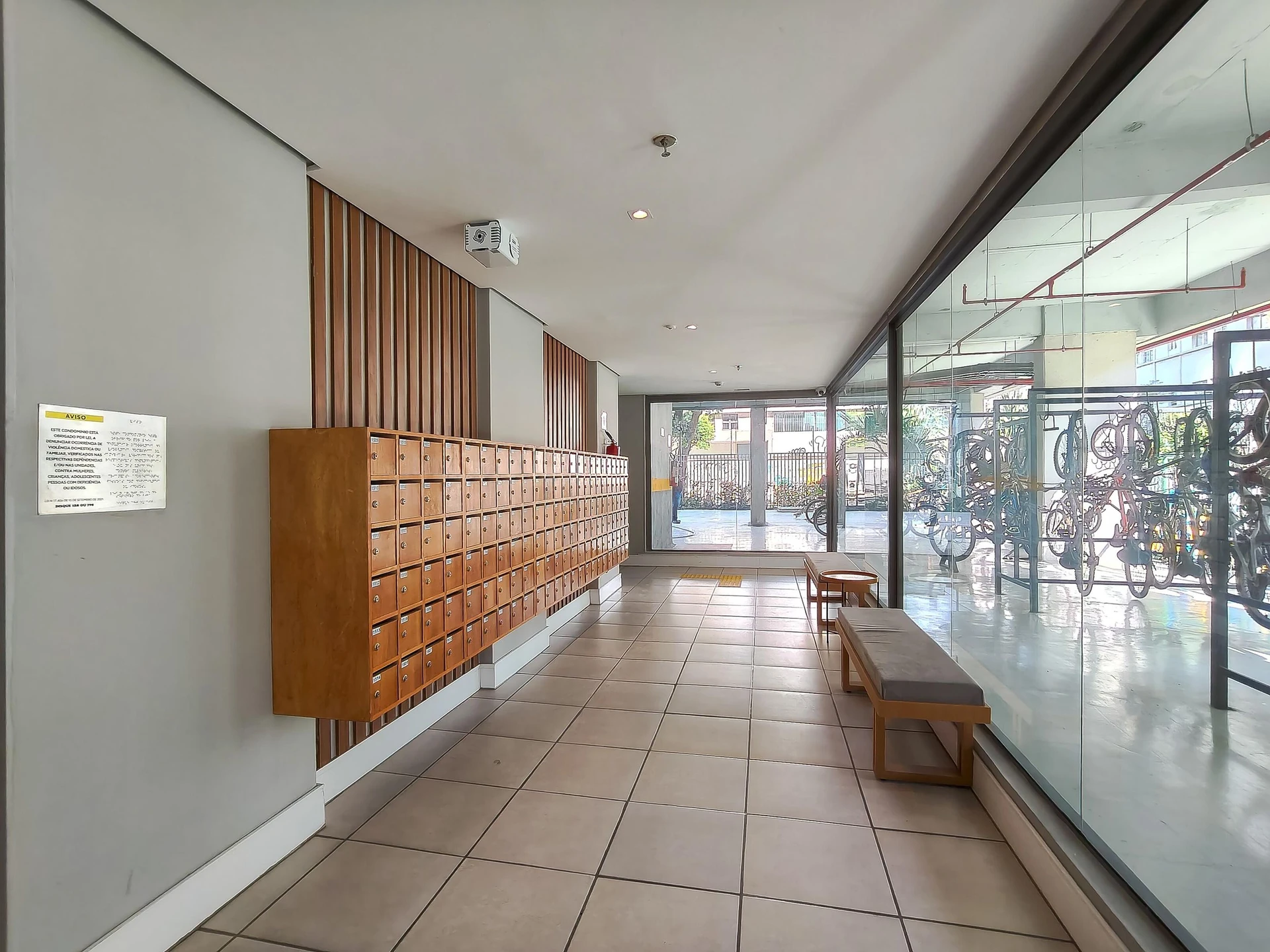 2-bedroom apartment in a building with a sauna — photo 89