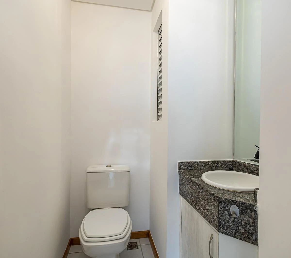 Apartment, 138 m², with a home office — photo 27