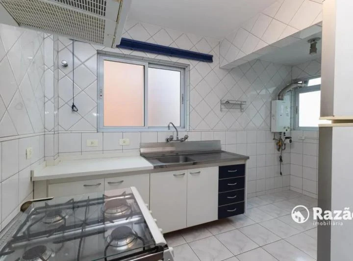 120 m² apartment with 3 bedrooms and 1 en-suite — photo 3