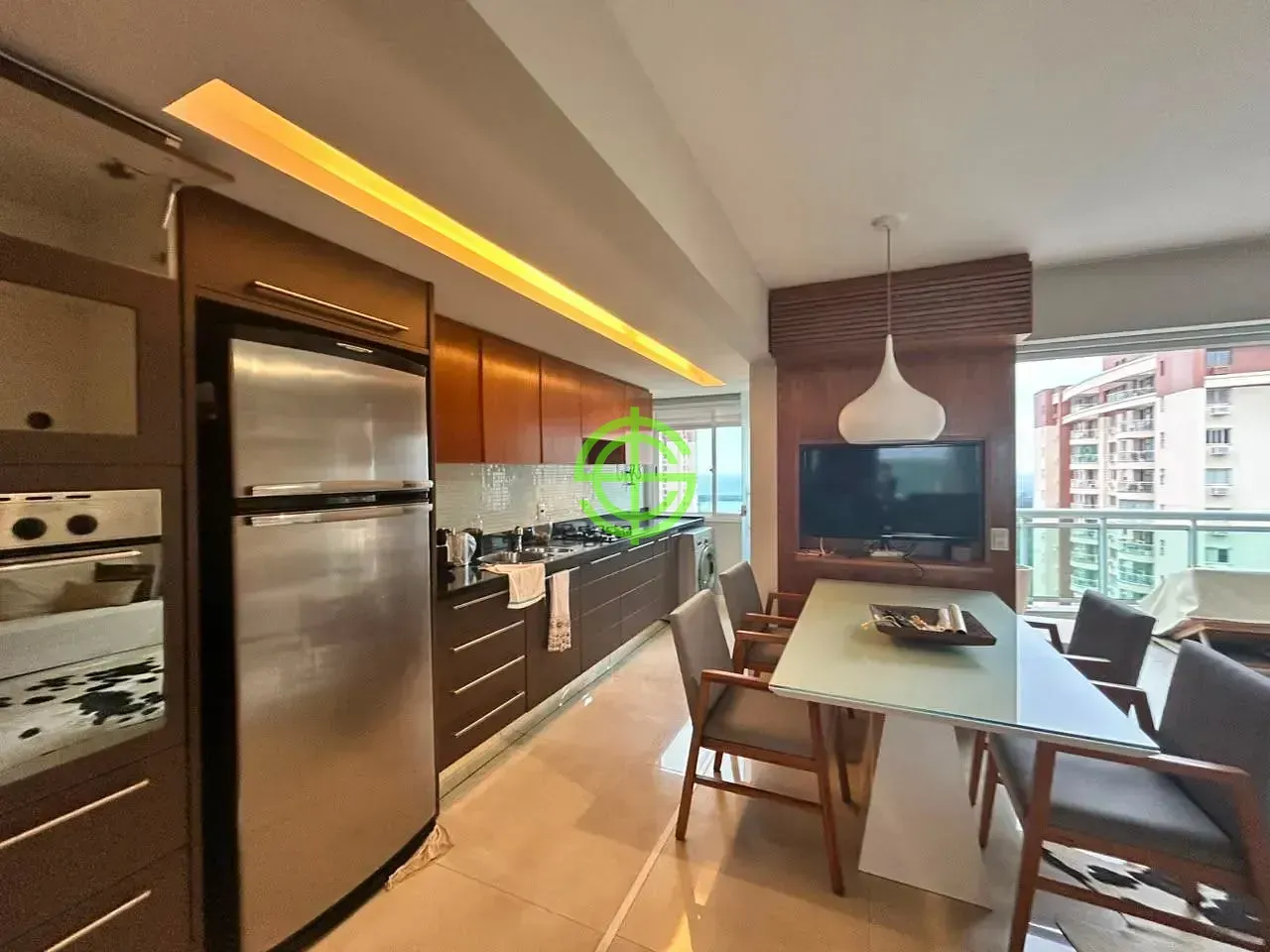 Furnished apartment with 2 bedrooms and 3 bathrooms — photo 17