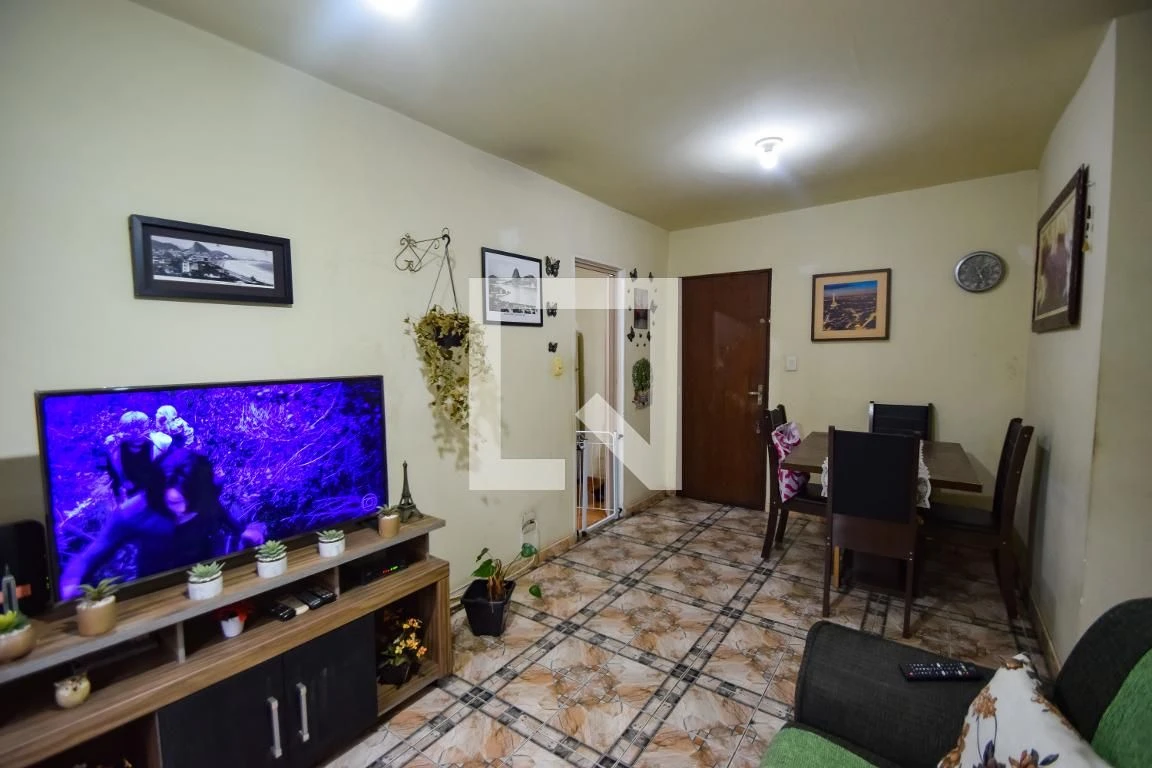 Furnished apartment with 2 bedrooms and 1 bathroom — photo 29
