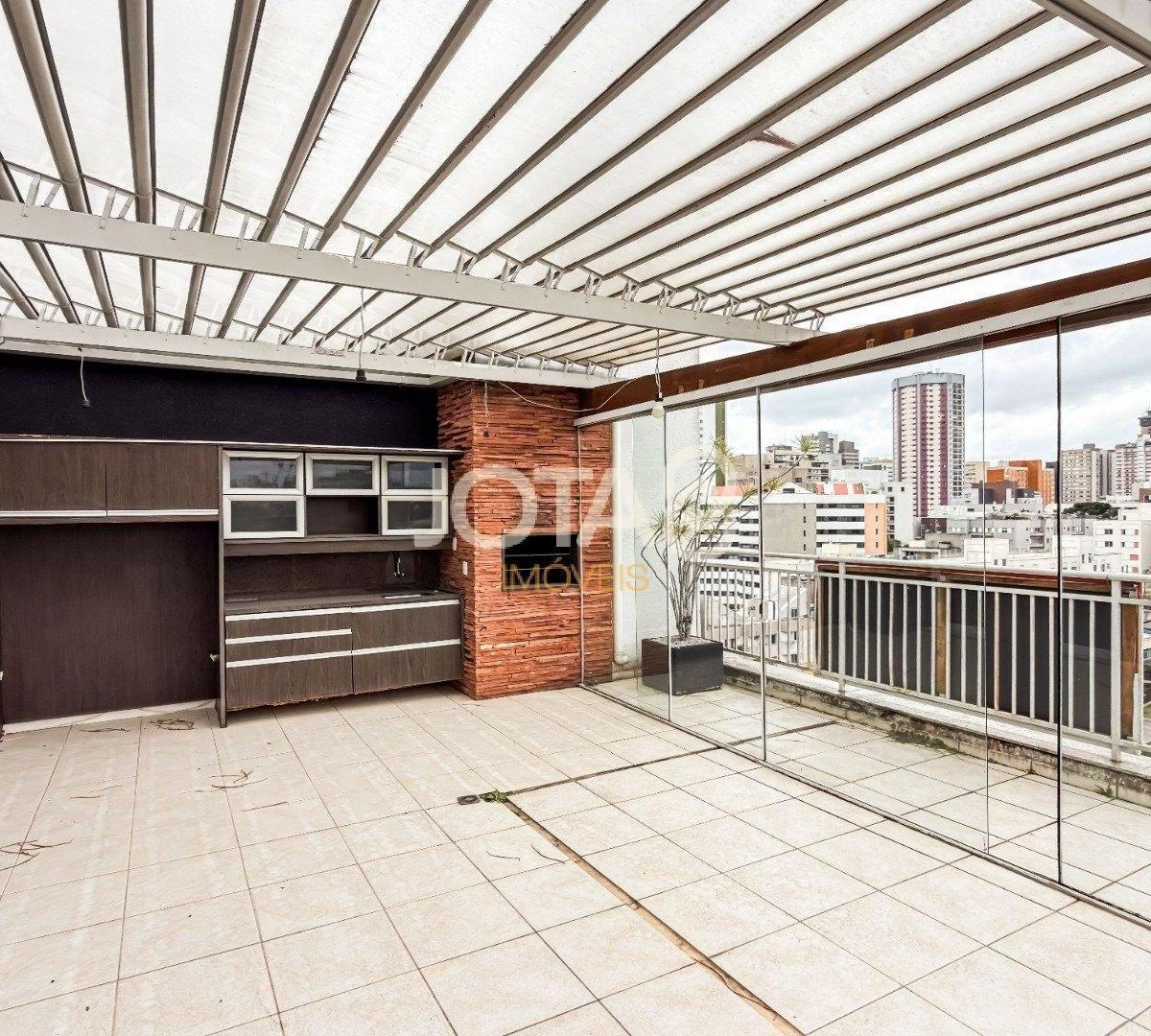 Apartment, 213 m², with a bathtub — photo 26