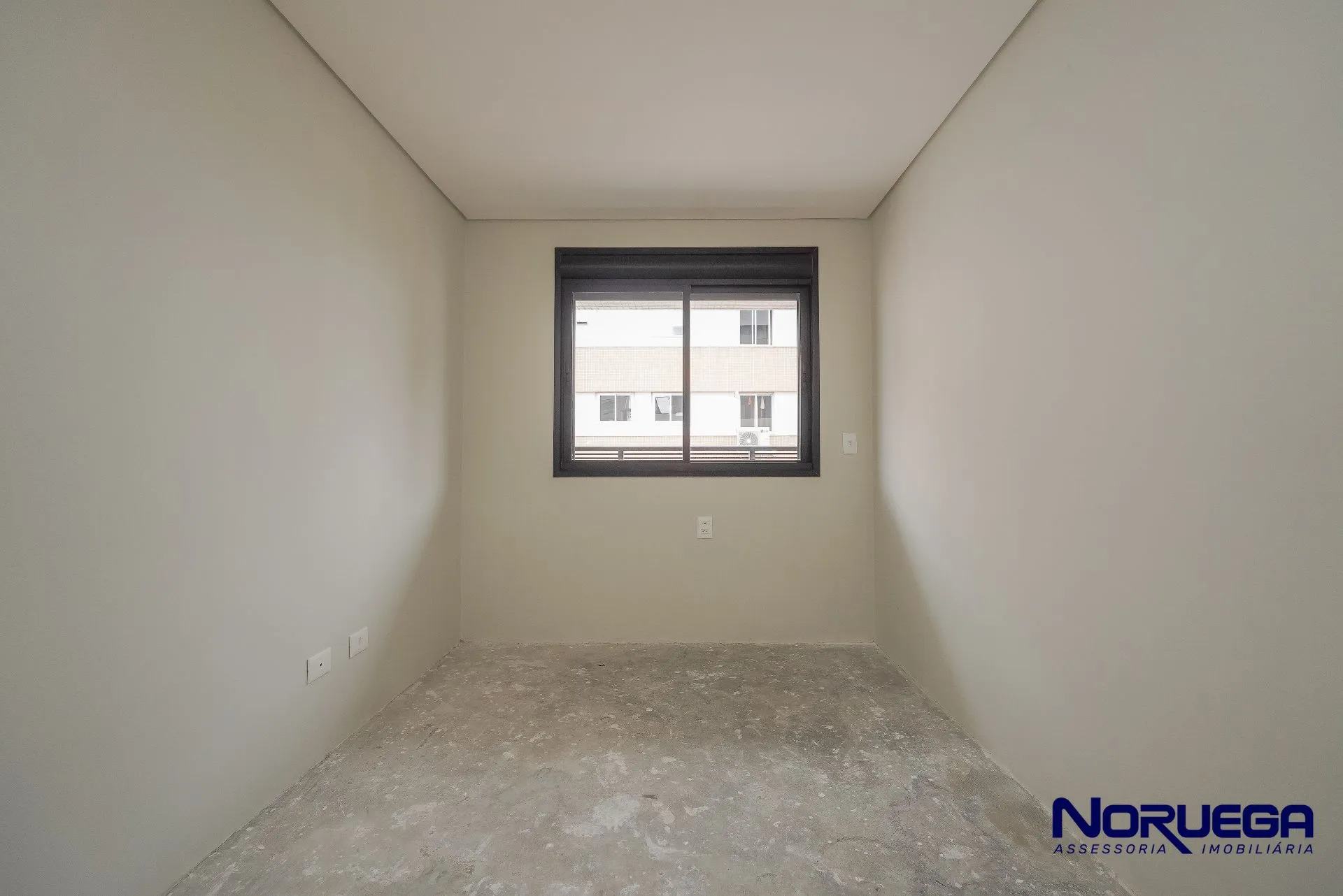 Apartment, 188 m², with a glass-enclosed balcony — photo 20