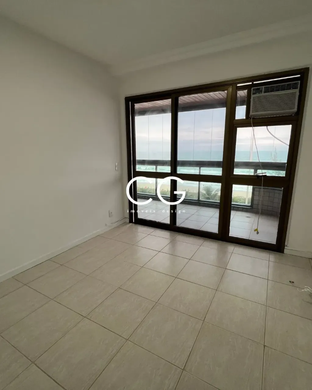 Apartment with 2 bedrooms and enclosed balcony — photo 16