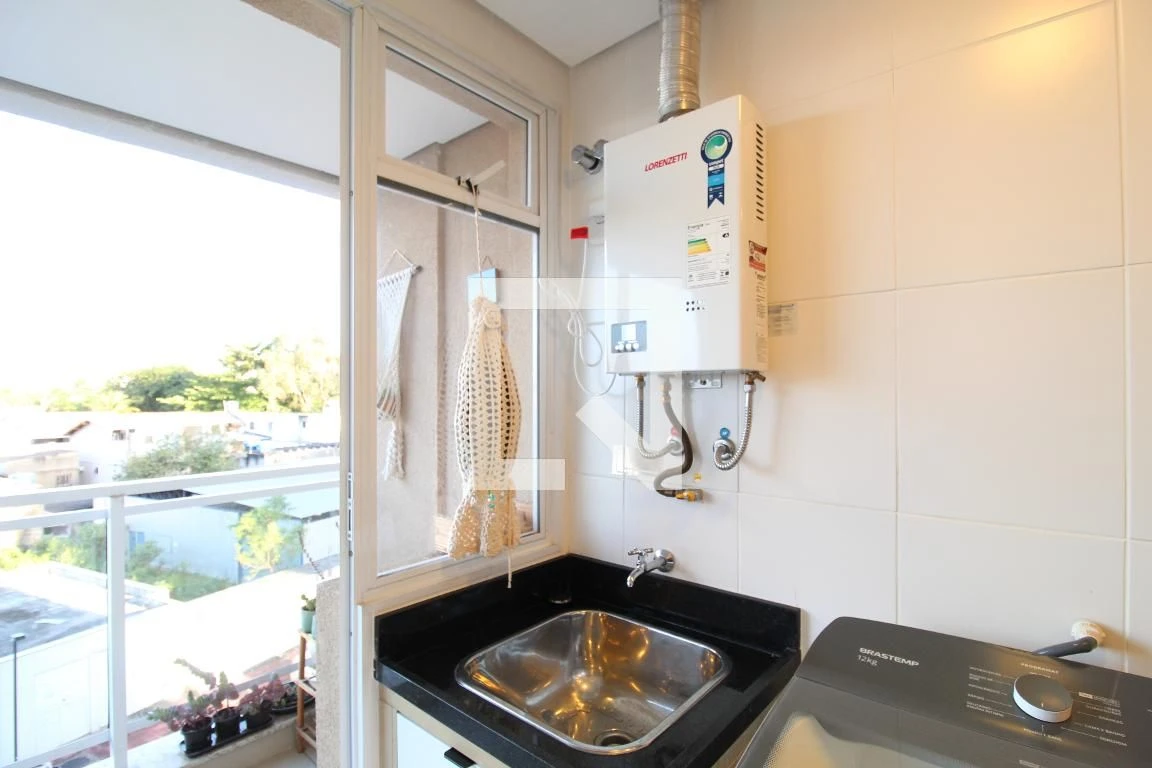 Собственный бассейн и 2 спальни: квартира 64 м² — photo 56