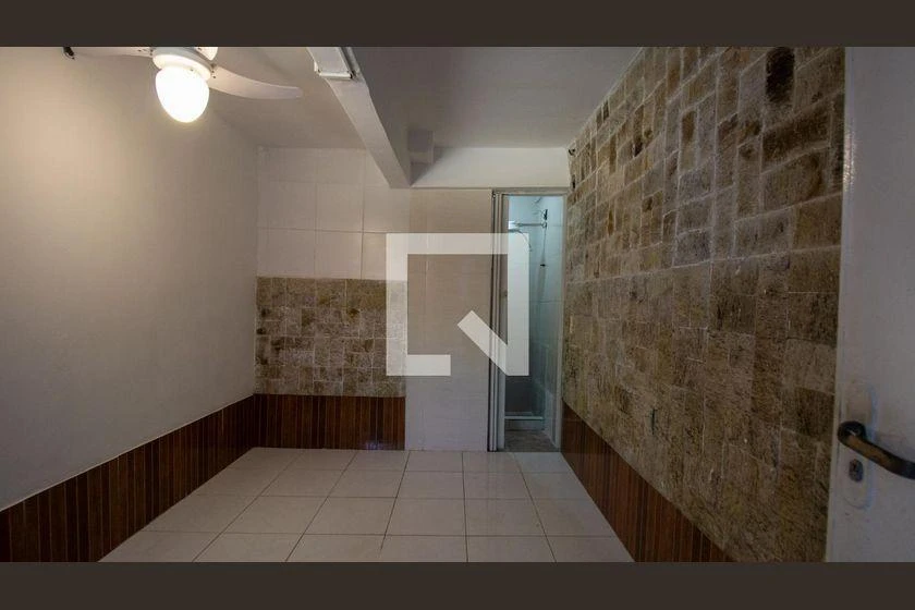 Casa de 3 quartos com closet — photo 32