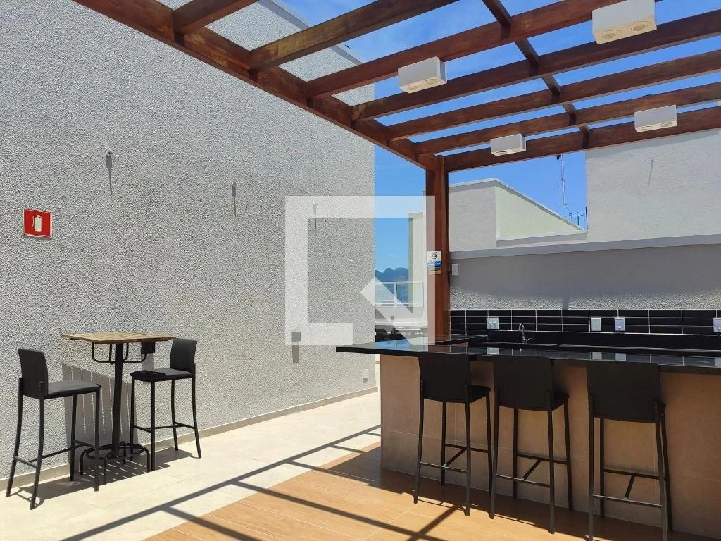 Glass-enclosed balcony in a one-bedroom apartment, 36 m² — photo 18