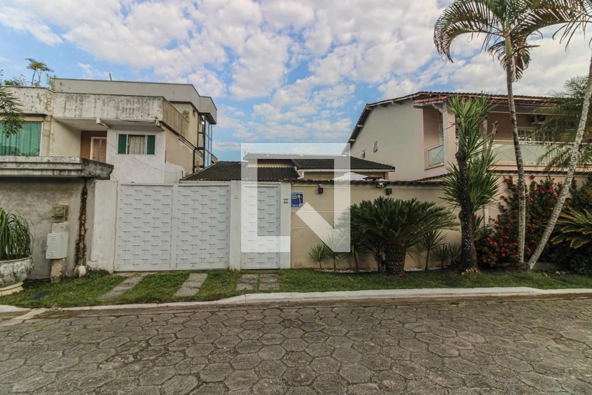 Furnished house with 2 bedrooms and 2 parking spaces — photo 12