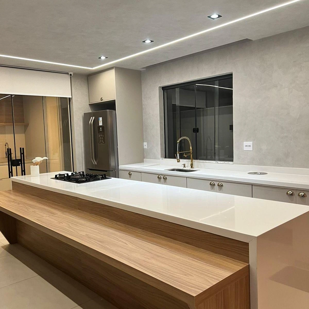 600 m² house with 4 en-suite bedrooms and 3 parking spots — photo 19