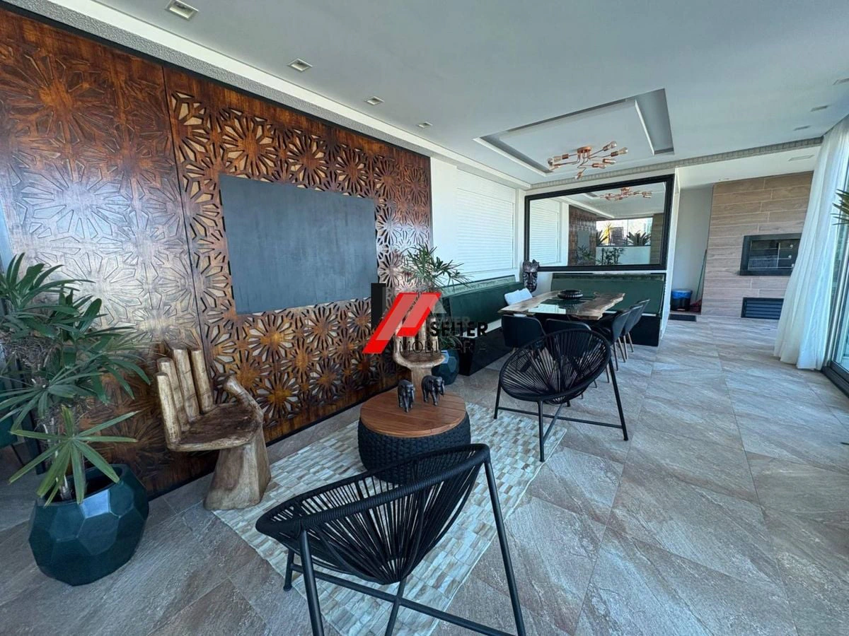 2-bedroom apartment with floor-to-ceiling windows