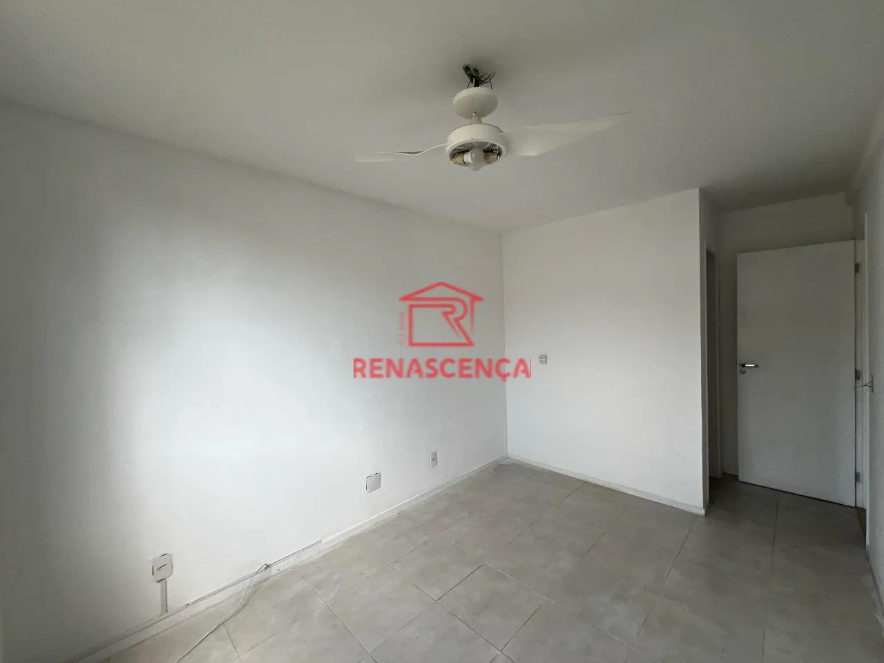 Unfurnished apartment with 3 bedrooms and 1 parking spot — photo 12