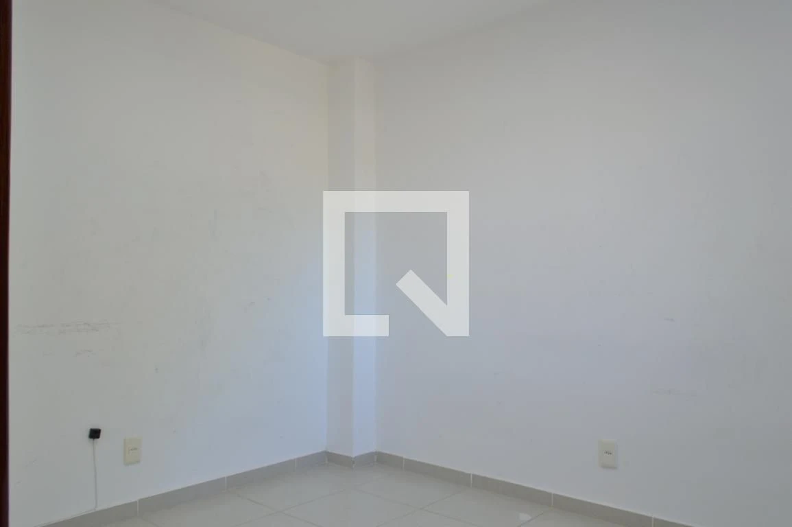 Unfurnished house with 4 bedrooms, balcony and dining — photo 13