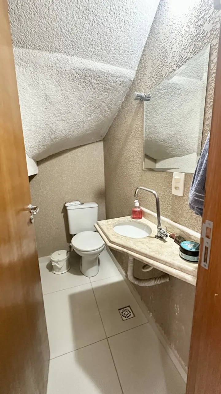 Rental house with 3 bedrooms and 3 bathrooms — photo 8