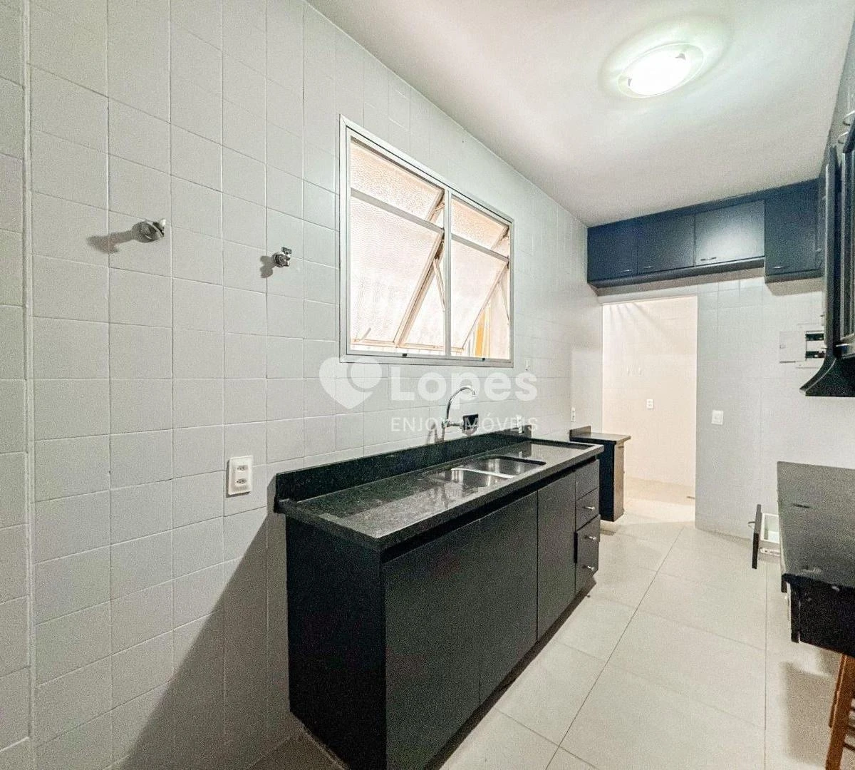 3-bedroom apartment with a home office — photo 42
