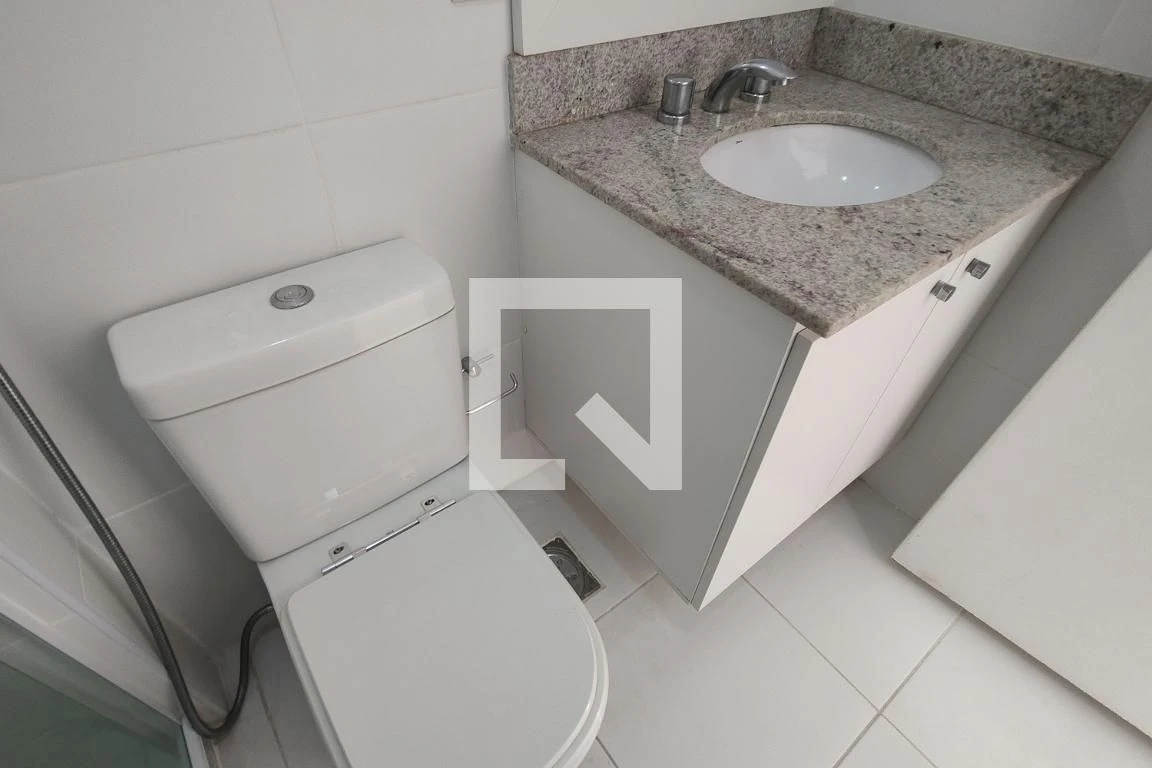 Apartamento, 70 m², com janelas do piso ao teto — photo 41