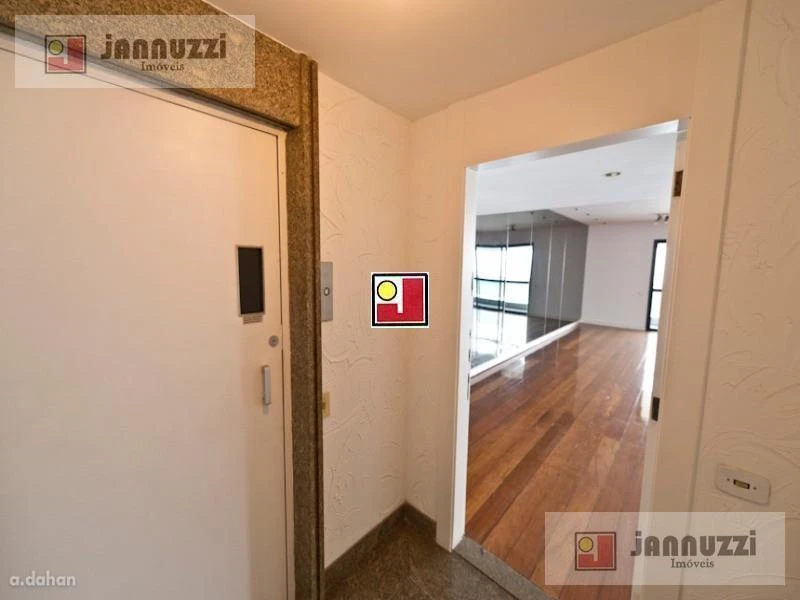 Water view in a 4-bedroom apartment, 319 m² — photo 36