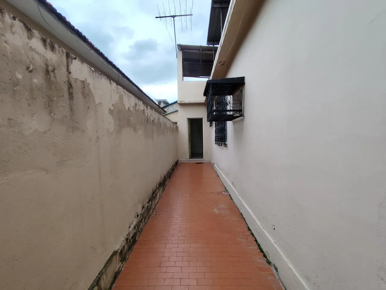 House with 3 bedrooms and 3 bathrooms, 1 parking spot — photo 20