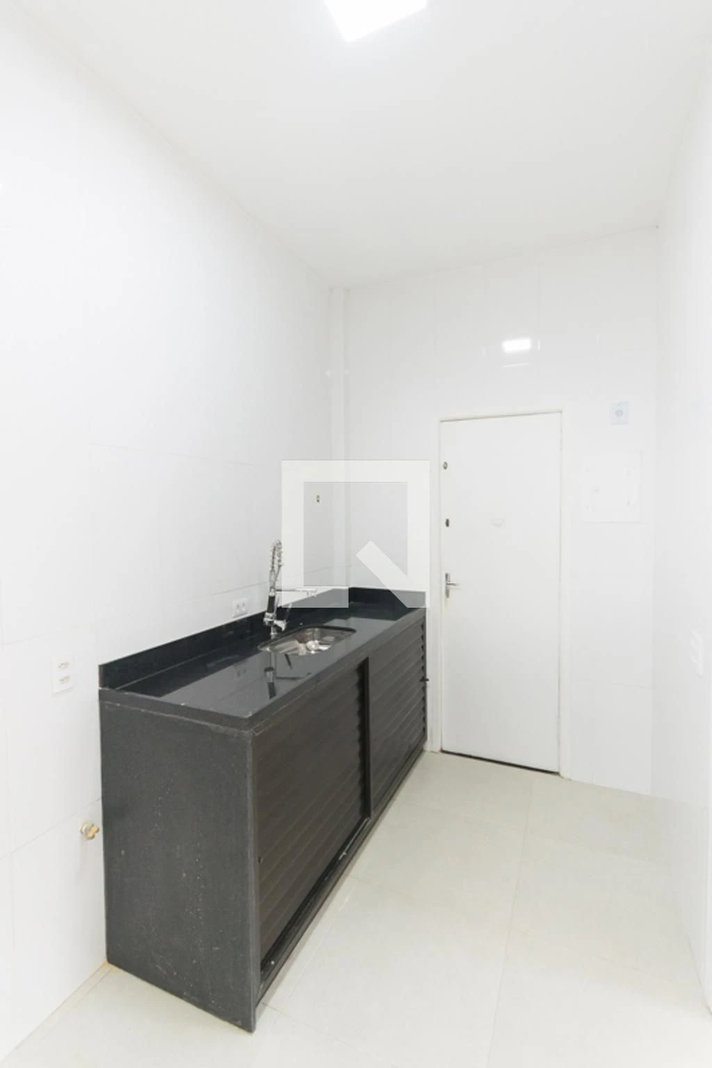 Apartamento de 2 quartos com varanda envidraçada — photo 21