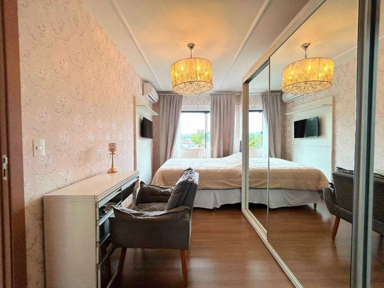 60 m² furnished apartment with 2 bedrooms and balcony grill — photo 12